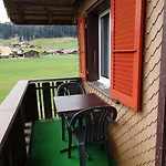 아파트 Neumuehleweg 19 *